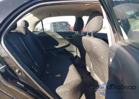 2009 Toyota Corolla S z USA, uszkodzony, nr VIN 1NXBU40E29Z045653